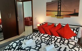 Hillary E Vale Room